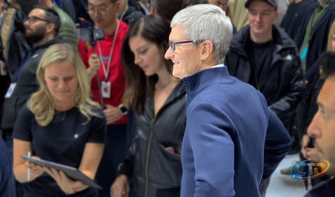 What Tim Cook’s Departure Means for iPhone Users—and Apple’s Future