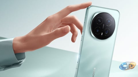Honor Playfully Calls Trump Mobile T1 a 'Chinese-Made Gold Phone' on Social Media