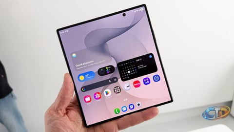 How the Galaxy Z Fold 8 Ultra's Silicon-Carbon Battery Changes Foldables