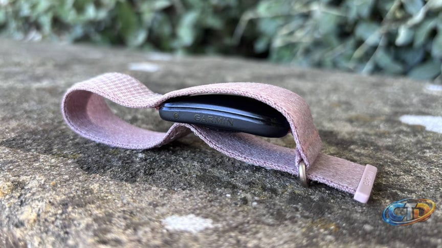 Garmin Cirqa Review: Best Screenless Fitness Tracker for Accurate Wellness Tracking