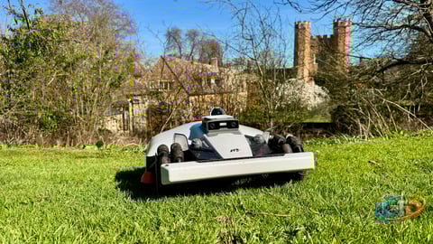 Mammotion LUBA 3 AWD 3000 Review: Best Robot Mower for Large Yards