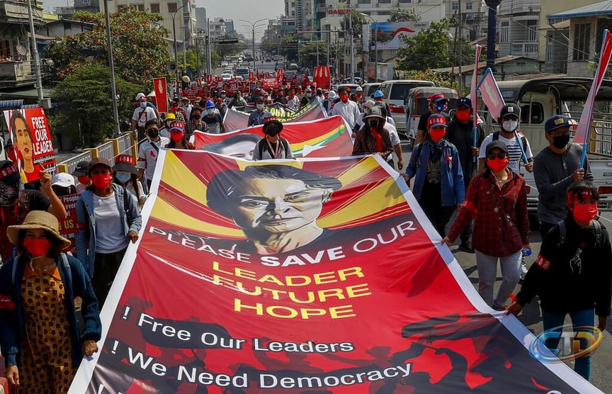 Myanmar protests resume after 2nd night of internet shutdown | NewsNation