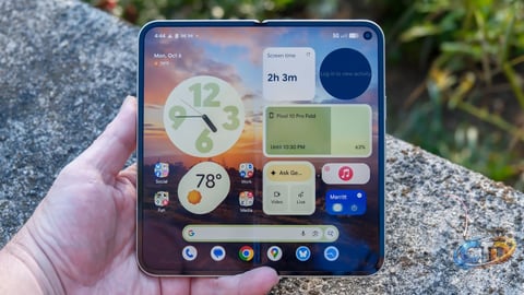 Google Pixel 11 Pro Fold Wallpapers Leak: Color Hints Revealed