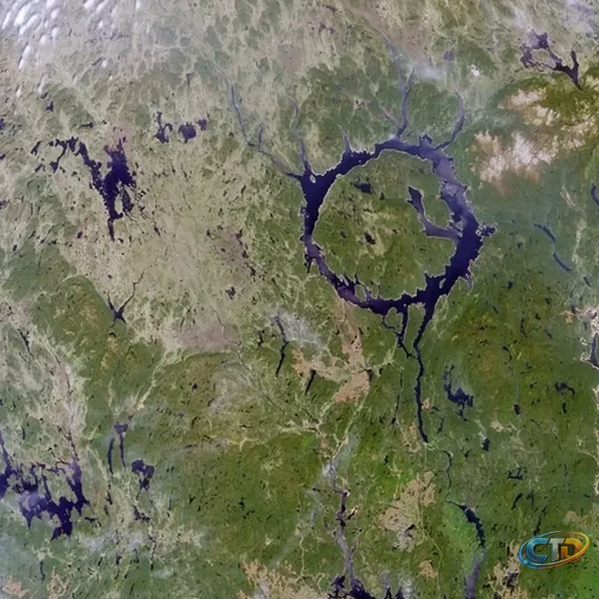 Amateur's Google Maps find confirmed as ancient crater