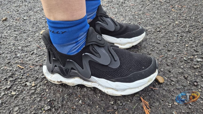 Understanding the Differences in Men's and Women's Running Shoes