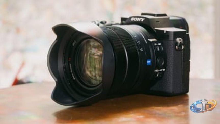 The Sony RX10 V Is the Best Version of My All-Time Favorite Bridge Camera |  PCMag