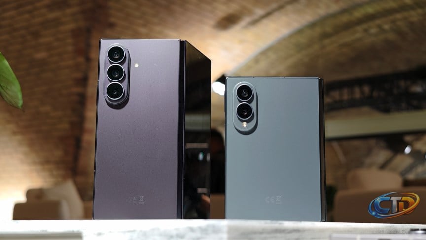 Samsung Galaxy Z Fold 8 vs. Z Fold 8 Ultra: The Big Differences After  Trying Out Both Foldable Phones - CNET