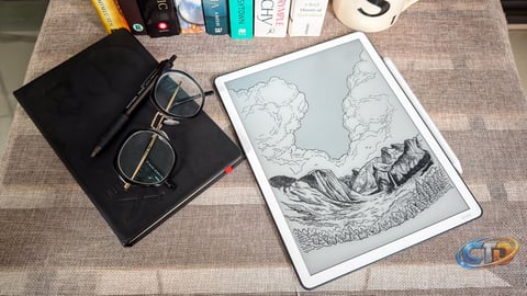 Is the Kindle Scribe (2025) Worth the Premium for Reading and Notes?