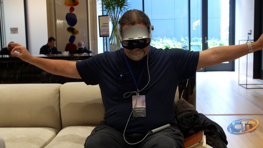 Hands-on with the Samsung Galaxy XR headset: What it's like | Mashable
