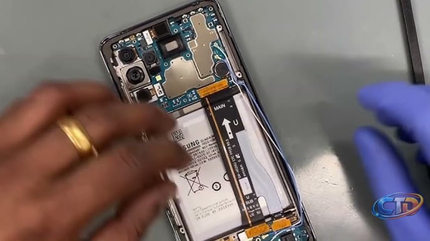 How to Replace the Battery in Any Samsung Galaxy A Series Phone (A50–A73) -  YouTube