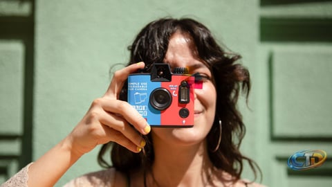 Who Should Buy the Lomography Half-frame Simple Use Reloadable Film Camera?