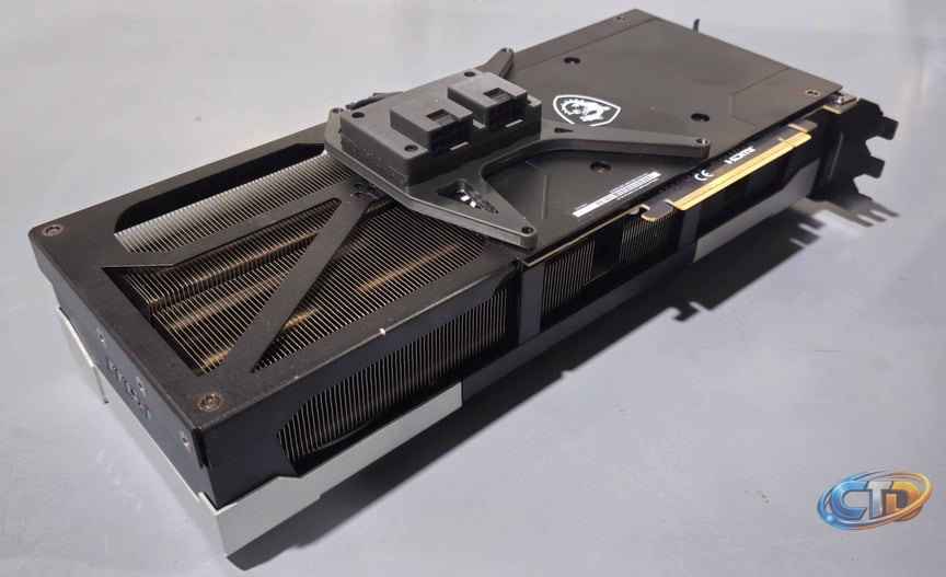 An RTX 5090 Owner Modded An Add-On Board To The 12VHPWR Connector,  Distributing Power To Three Inputs Instead Of One; Wire Temperature Doesn't  Cross 40°C At Full Load