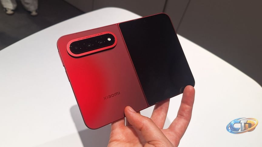 Xiaomi 18 Fold vs. Galaxy Z Fold 8: Who Should Buy This Foldable?