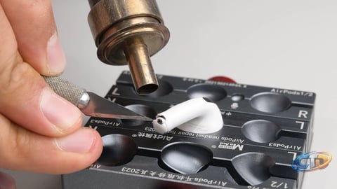 Apple AirPods 5: Are They Any Easier to Repair?