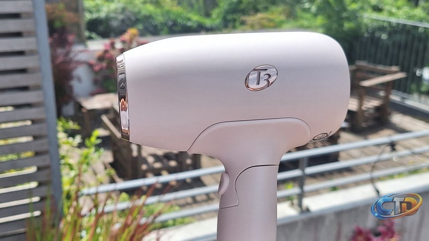 Are Curling Irons As Safe As Air Styling? Separating Heat Myths from Hair Health Facts