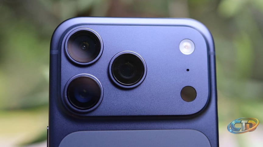 Unlock Big Savings: Get an iPad or Apple Watch with Your iPhone Purchase