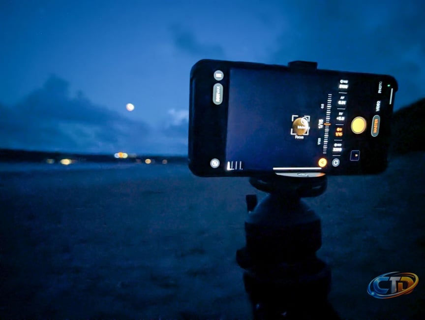 I used Oppo's flagship phone and teleconverter to shoot the lunar eclipse —  here's what I learned | TechRadar