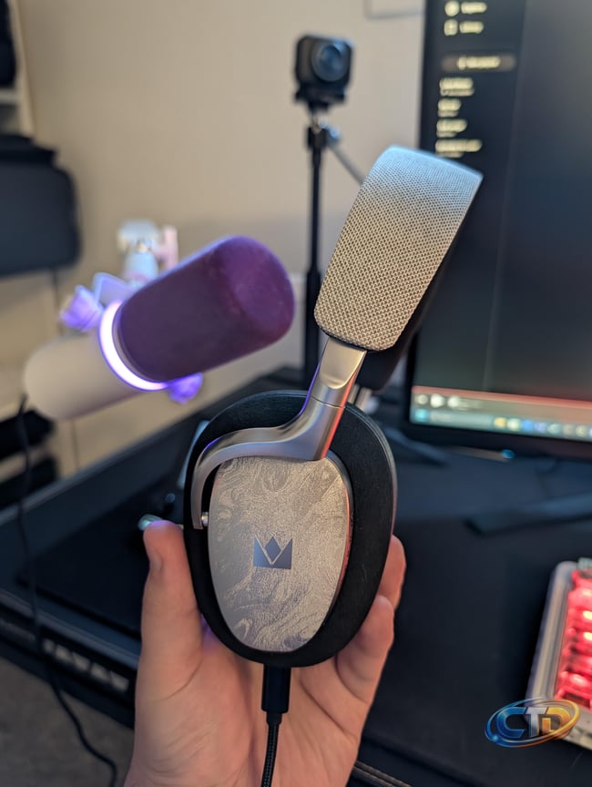 Thoughts from a non-audiophile on the noble focus artemis : r/headphones