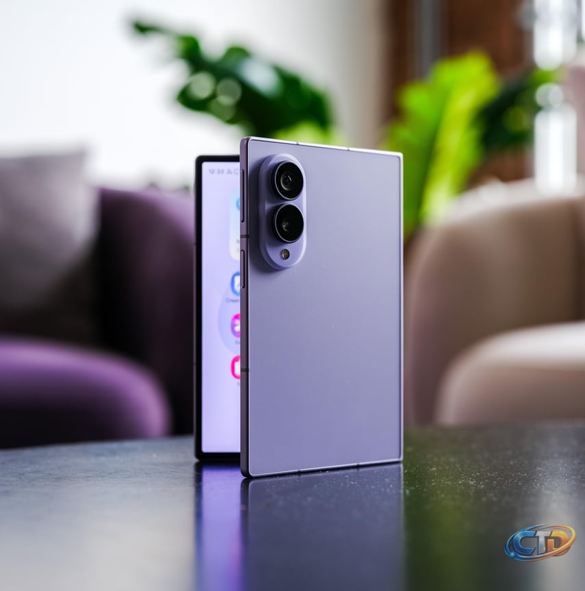 Samsung's Galaxy Z Fold 8 is a fun new shape for foldables | The Verge