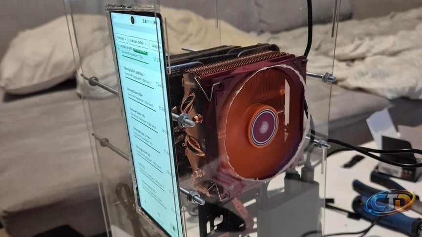 How an Android Phone Was Transformed Into a Desktop PC Running Witcher 3 at 1080p Ultra