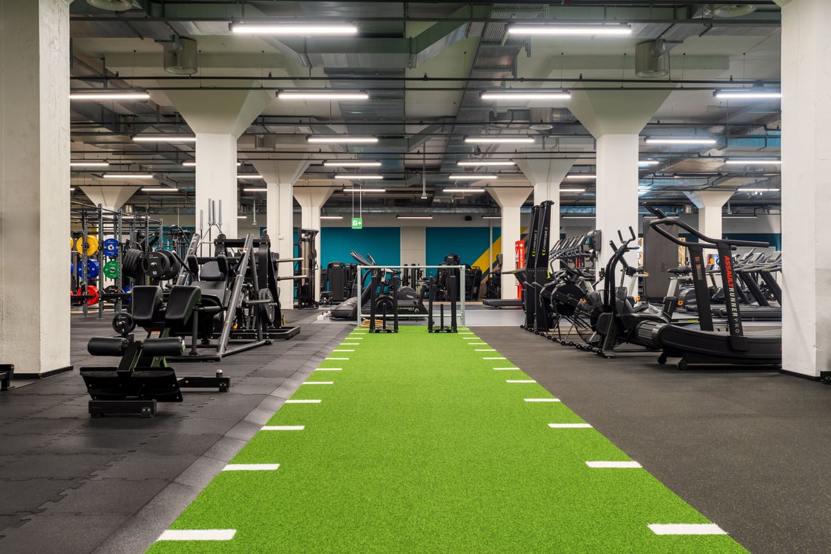 Basel Markthalle Modern functional training space with open workout area