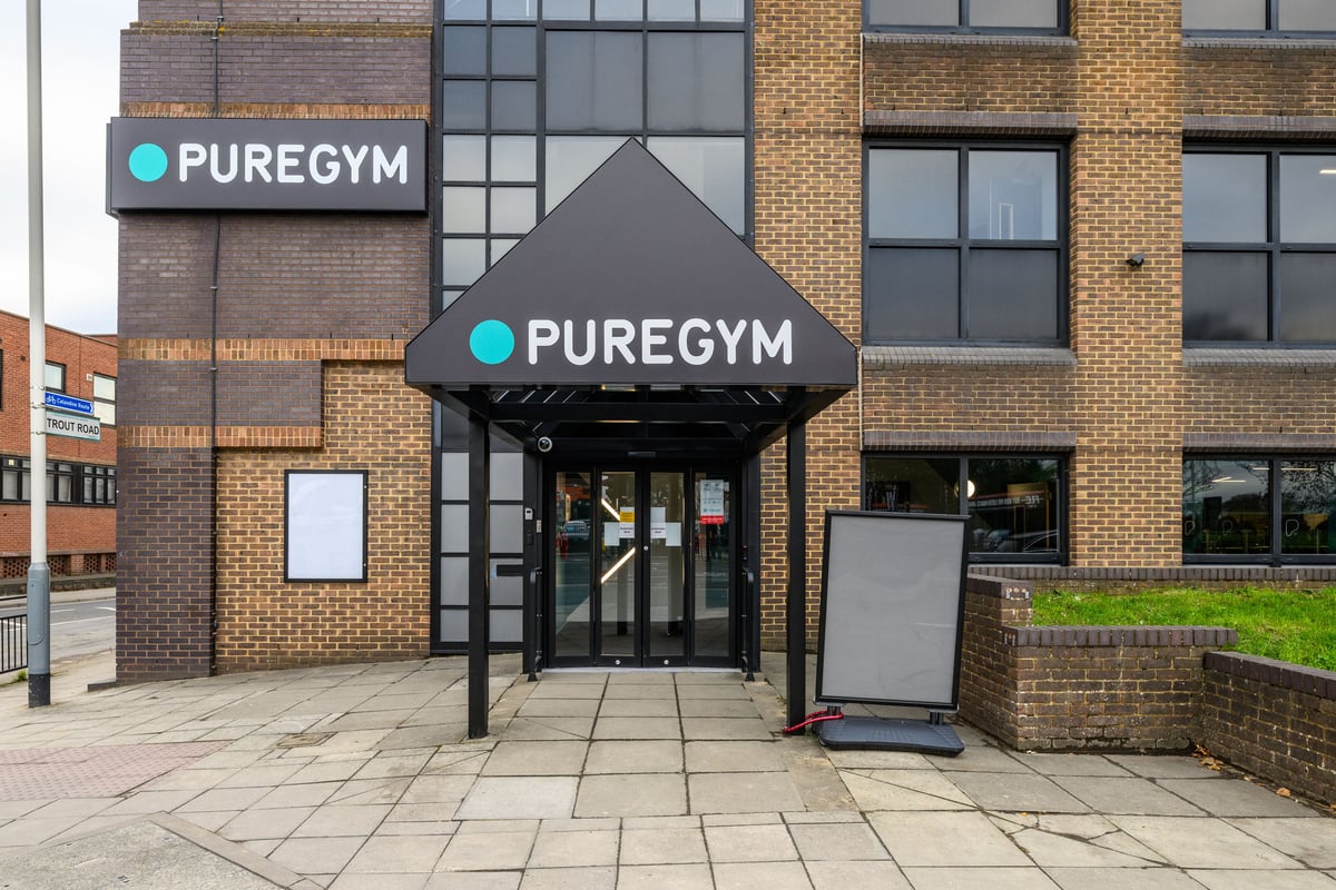 PureGym West Drayton exterior
