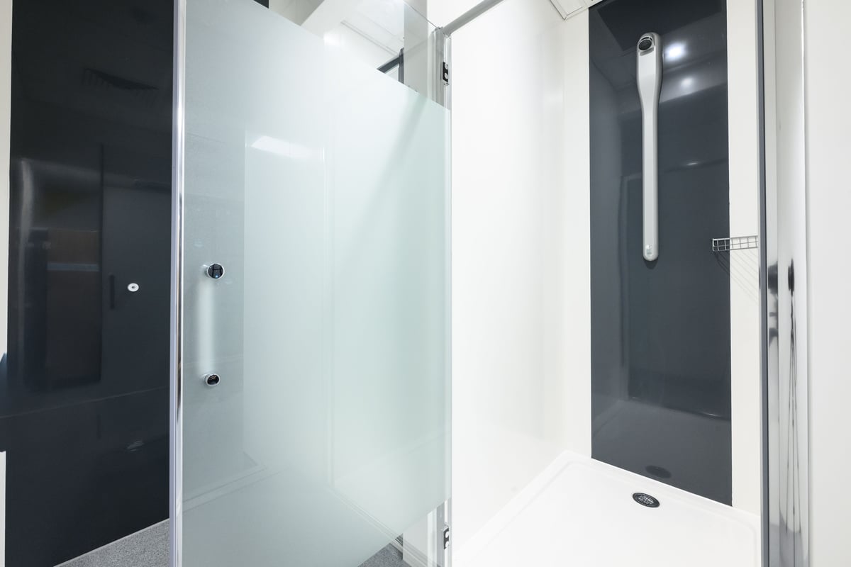 PureGym Clacton-on-Sea shower cubicles