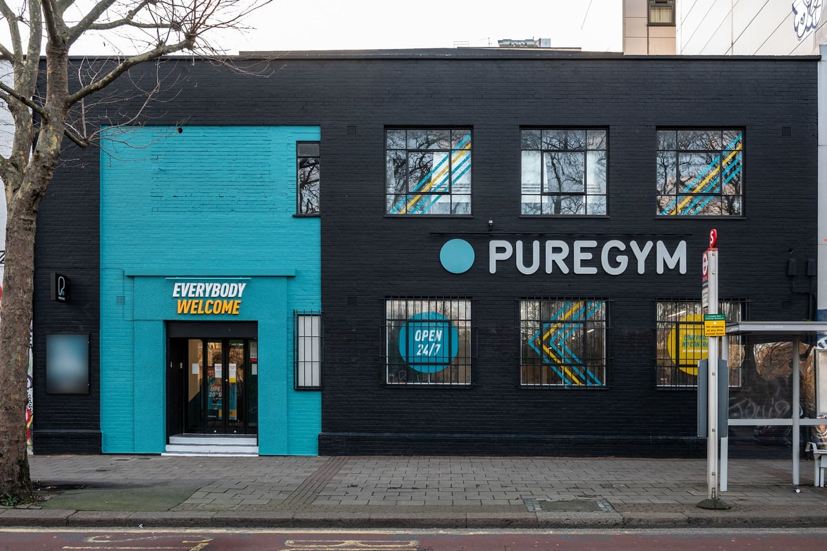 PureGym London Bethnal Green: Pure Gym exterior frontage with teal-coloured entrance and windows