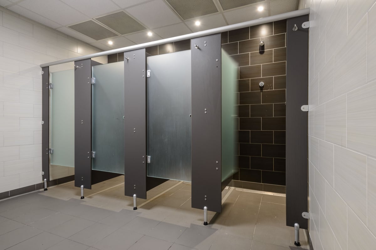 PureGym Runcorn shower cubicles