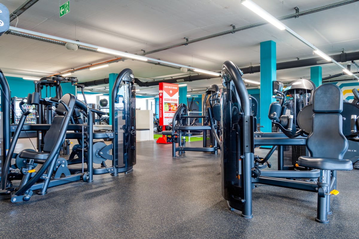 Cham Free Weights