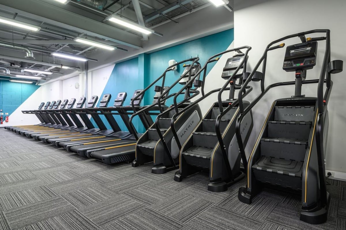 PureGym Glasgow Clydebank treadmills and stairmasters