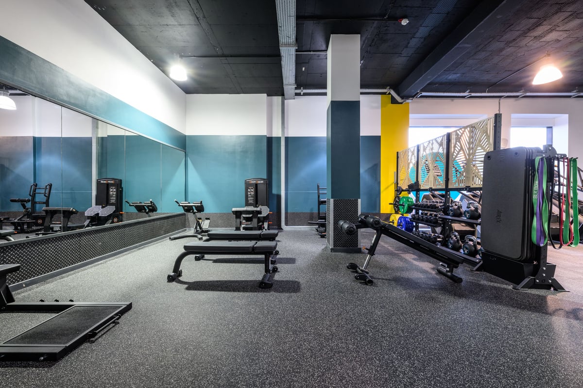 PureGym Birmingham Snow Hill Plaza stretch area with large mirror