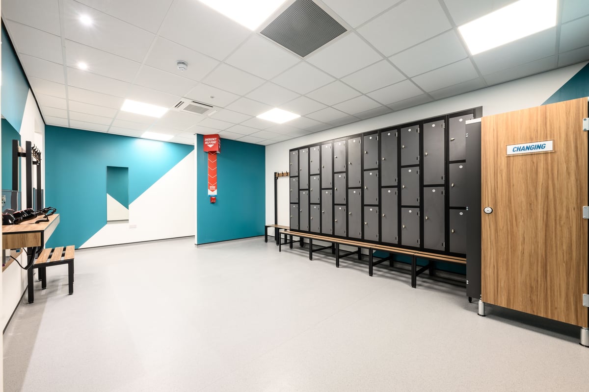 PureGym Christchurch changing rooms