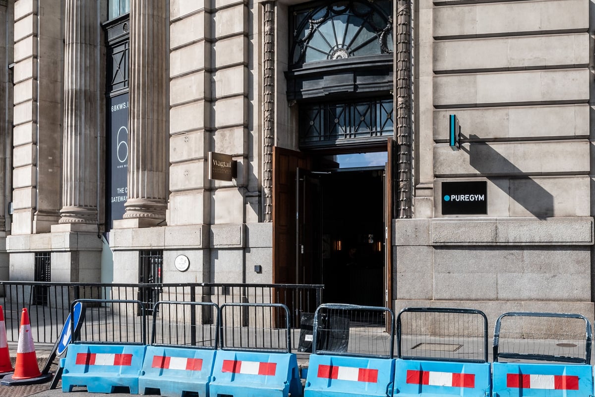 PureGym London Monument: The exterior entrance to the gym in the City of London.