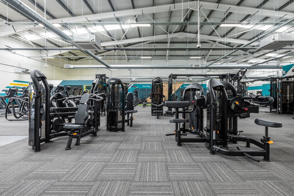 PureGym Wakefield fixed pin machines