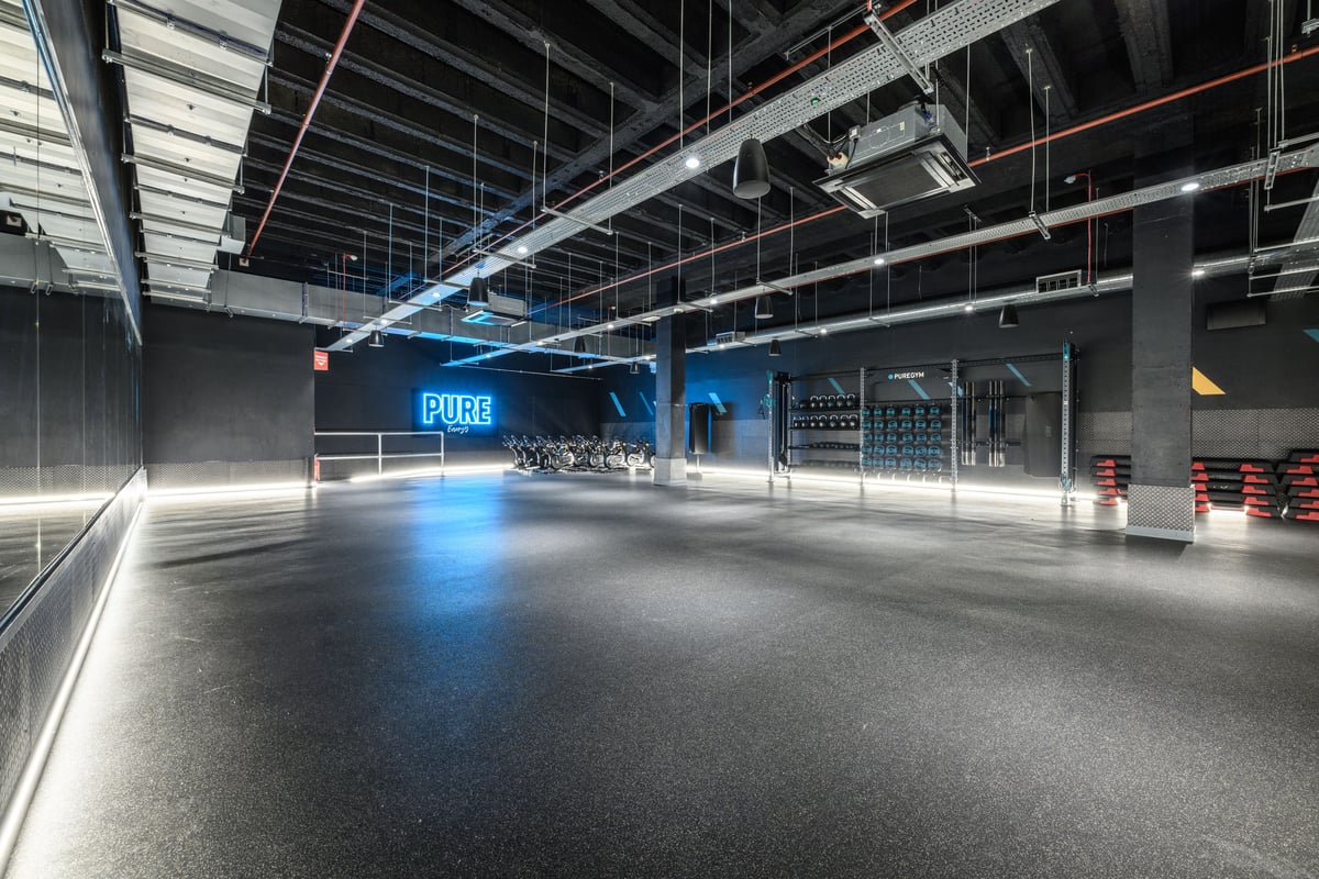 Stratford Dual Studio
