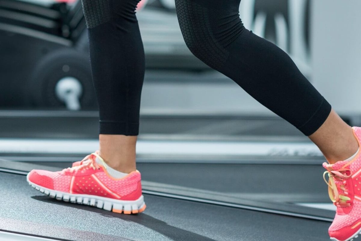 Blog post comparing treadmill and cross trainer
