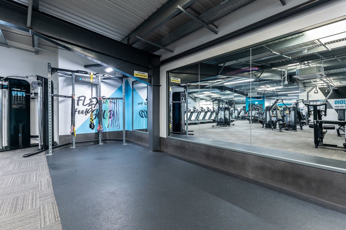 PureGym Leamington Spa: stretch area