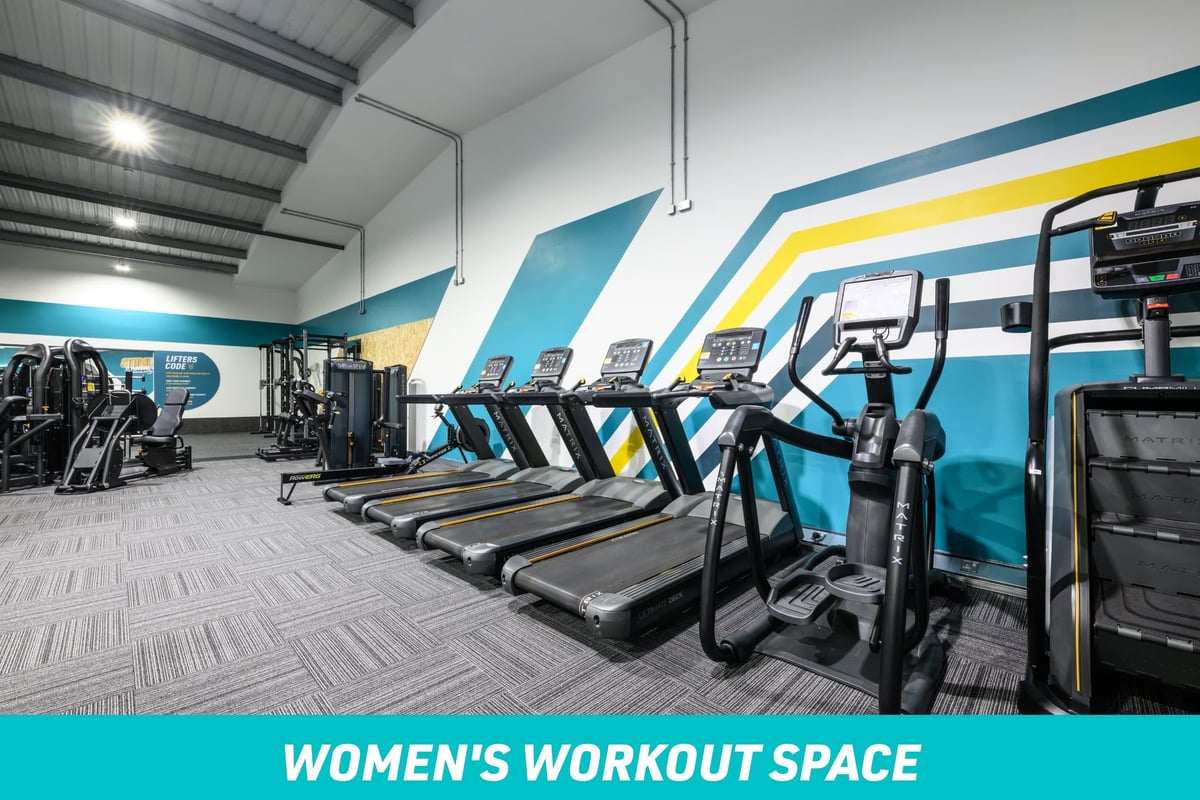 PureGym Colne Women's Workout Space: cardio machines