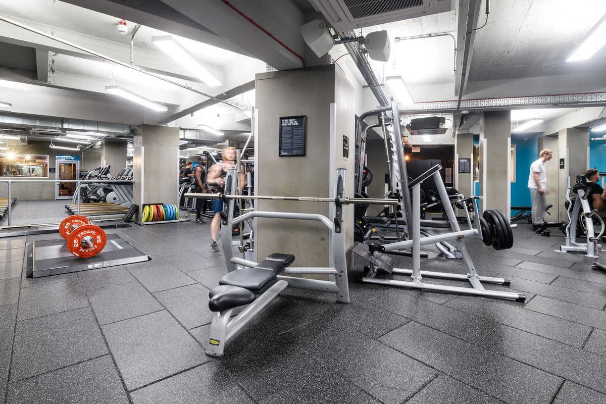 PureGym London Lewisham: Weight racks, resistance machines, free weights, benches, and a rubberised gym floor.