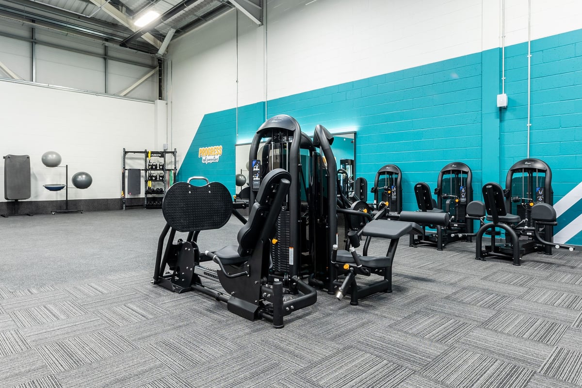 PureGym Broadstairs Westwood Gateway Retail Park: Resistance machines, free weights, benches, and rubberized flooring.