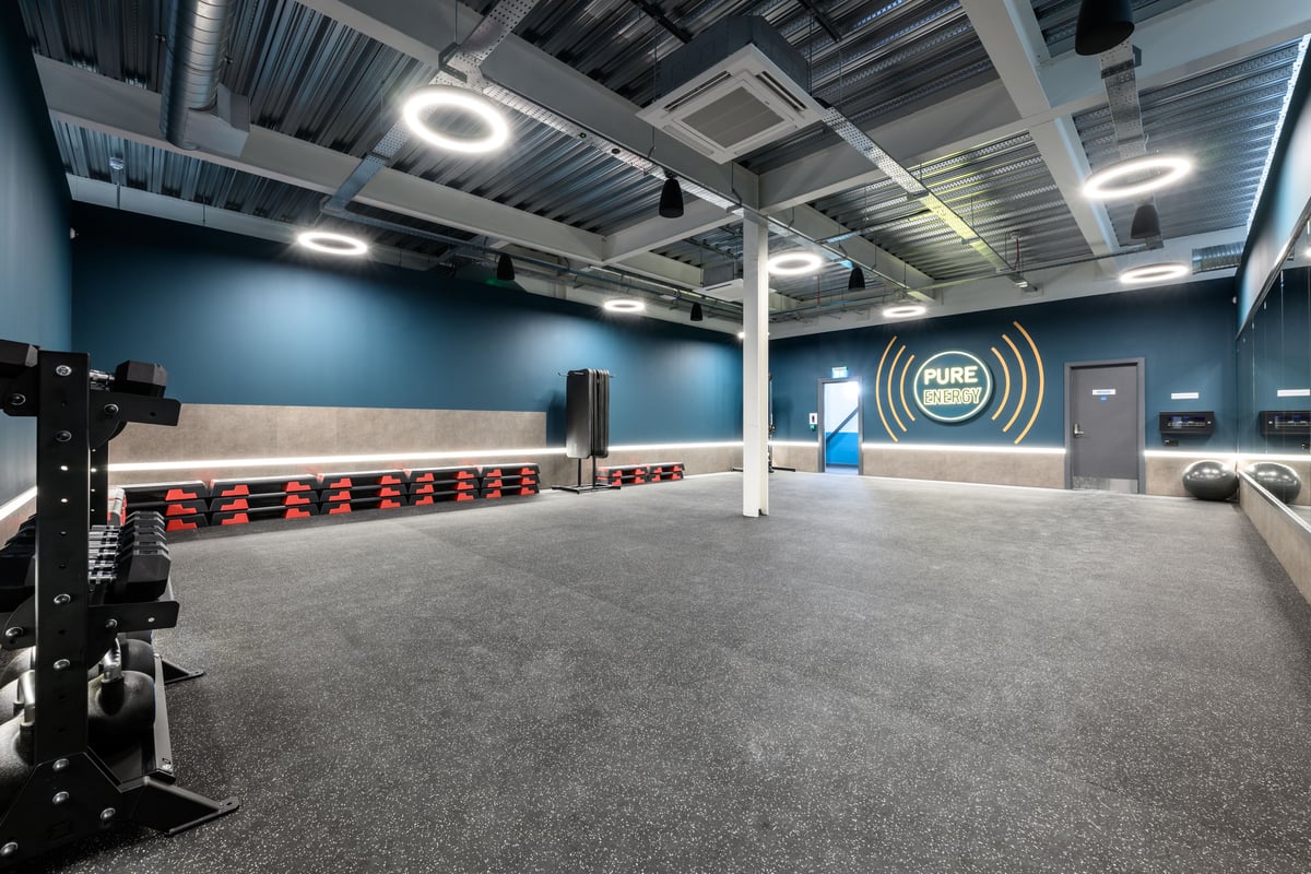 Luton Retail Park Studio