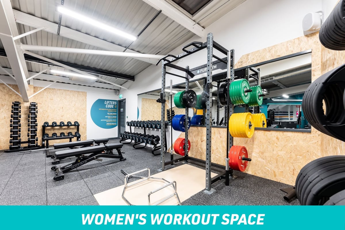 PureGym Brierley Hill Women's Workout Space: Squat Rack