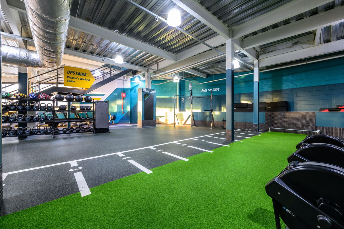 PureGym Aberdeen Shiprow functional area