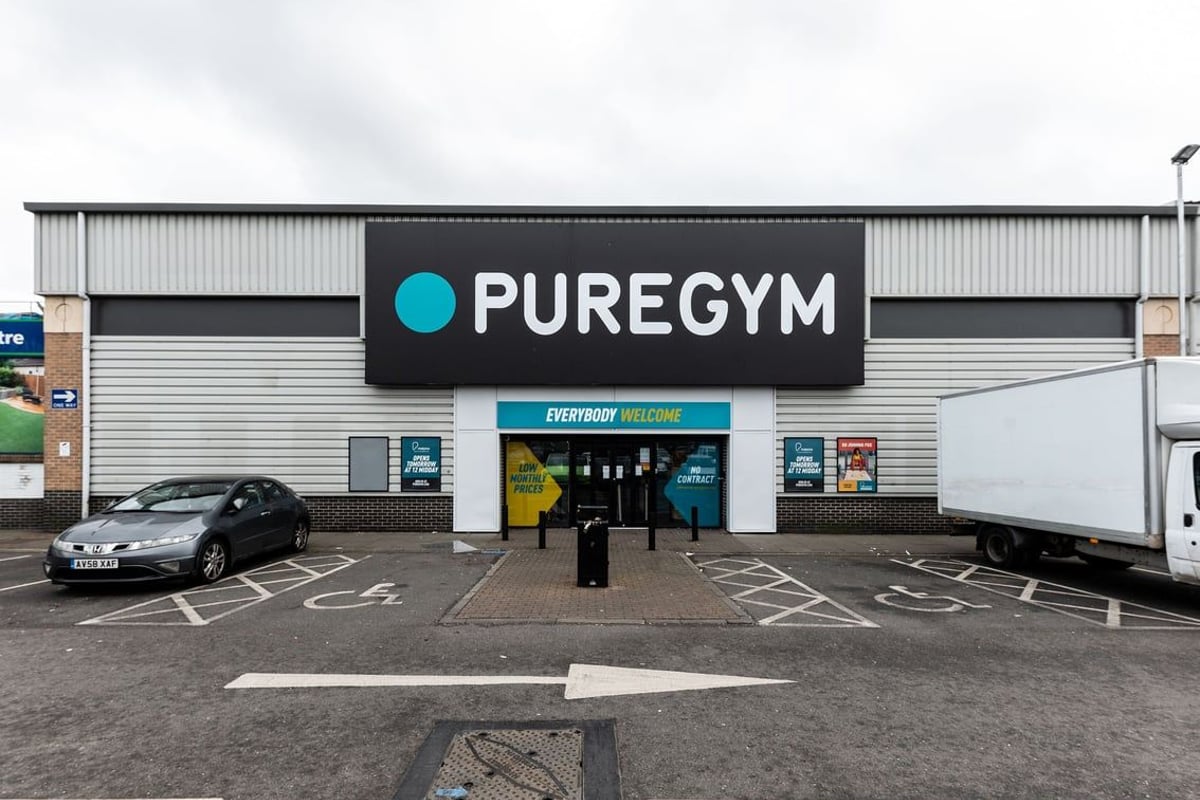 PureGym Dagenham: Pure Gym storefront with signage and entrance visible.