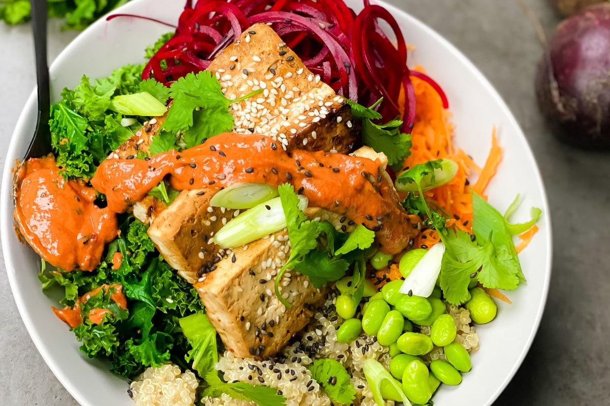 Sesam-Tofu-Buddha-Schüssel