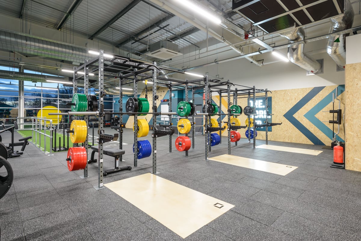 PureGym Prescot lifting rigs