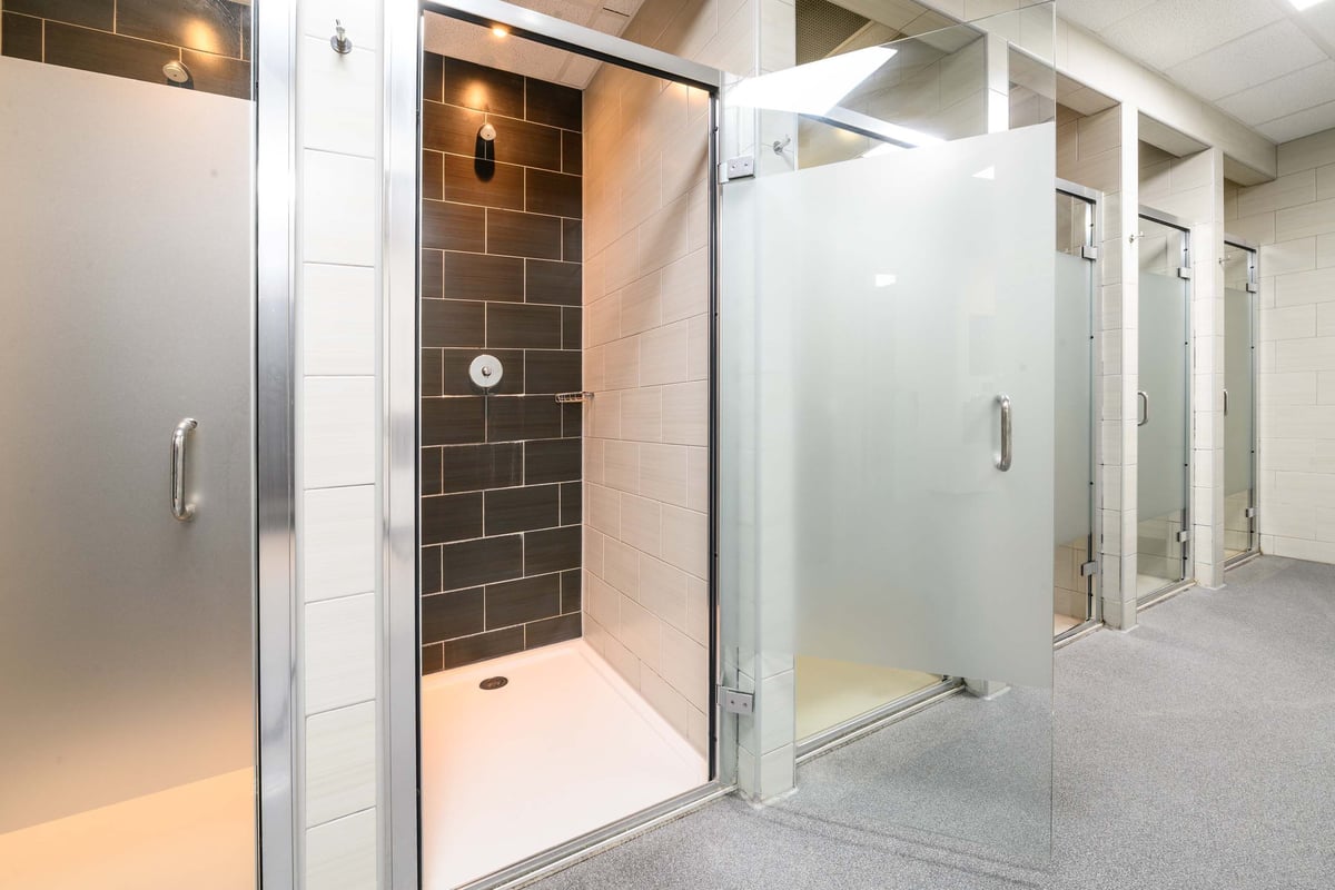 PureGym London Bermondsey shower cubicles