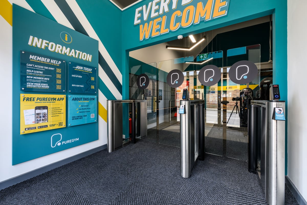 Luton Retail Park Speed Gates