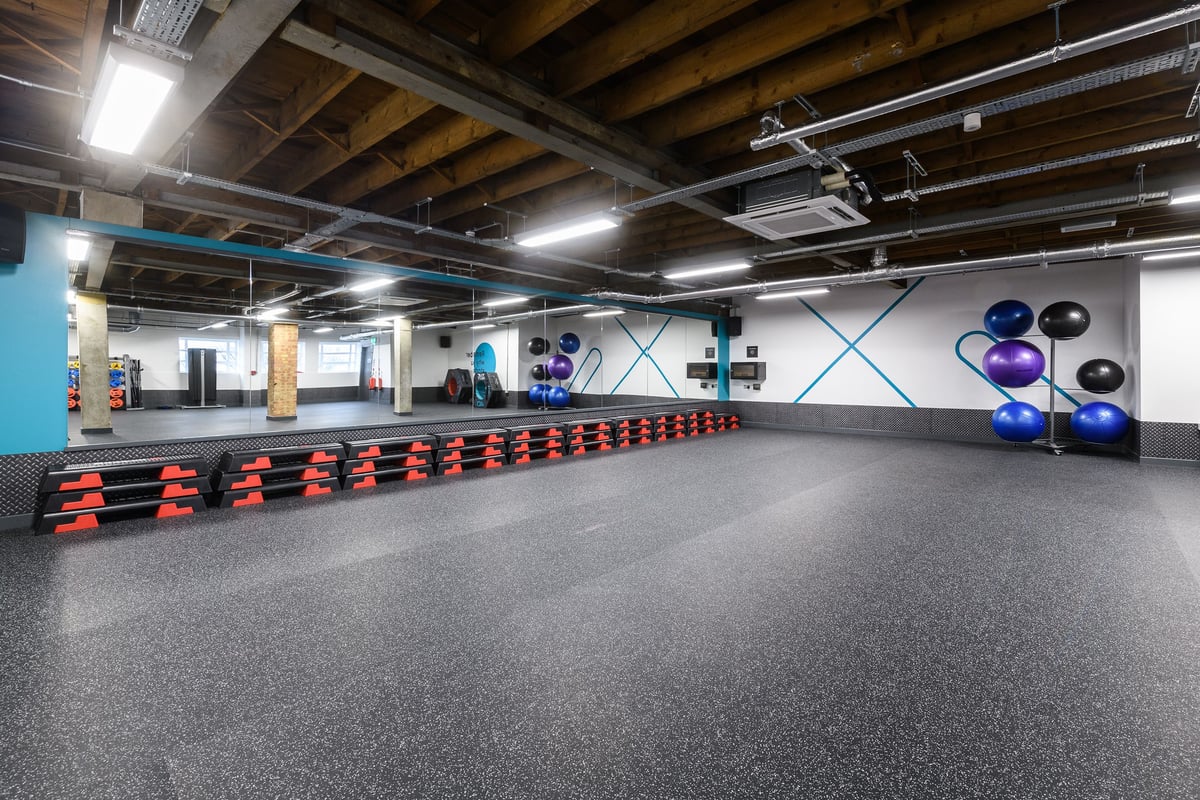 PureGym Brighton London Road: Rubberized floor, kettlebells, medicine balls, suspension trainers and sled track.